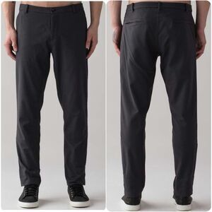 Lululemon Commission Pant Classic Qwick Chino in Deep Coal | Size 34
